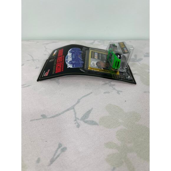 Vintage 1995 Bobby Labonte 1:64 Stock Car Collectors Card & Display Stand - Picture 3 of 4